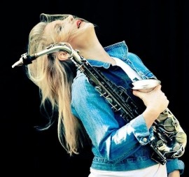 Liz Monroe - Cambridge Other Speciality Act for hire at Entertainers Worldwide